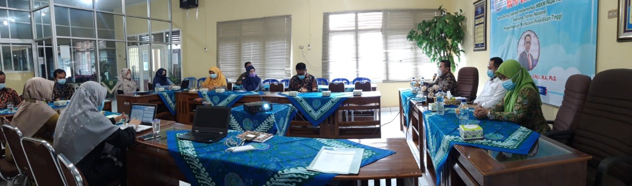 Sharing Session: â€œImplementasi Kurikulum dalam mendukung Merdeka Belajar Kampus Merdeka (MBKM)â€