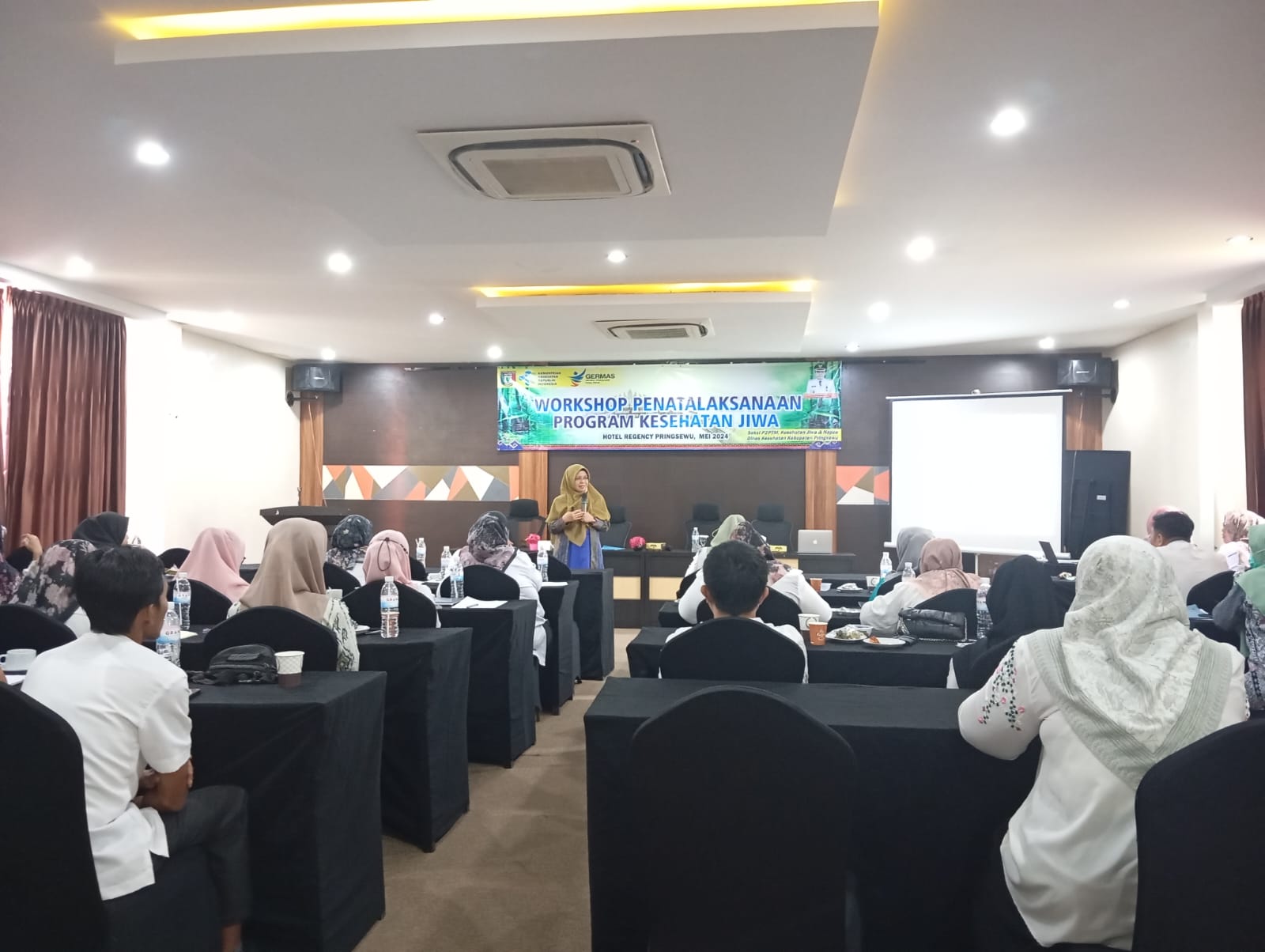 REKTOR UMPRI : PENCEGAHAN TERHADAP MASALAH KESEHATAN JIWA DAN INTERVENSI DINI GANGGUAN JIWA SEYOGYANYA MENJADI PRIORITAS DALAM MENGURANGI GANGGUAN JIWA BERAT DI MASA YANG AKAN DATANG