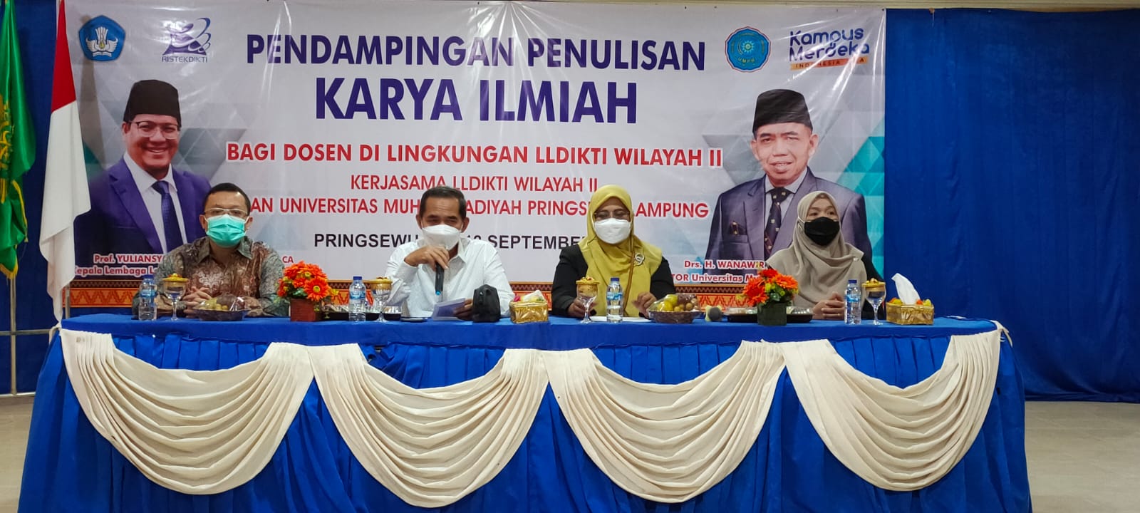 UMPRI SELENGGARAKAN PENDAMPINGAN PENULISAN KARYA ILMIAH  BERSAMA LLDIKTI WILAYAH 2